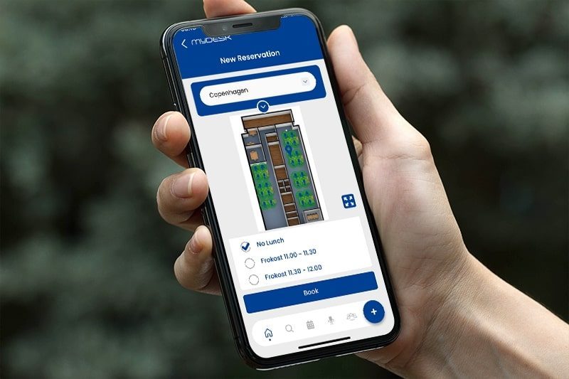 Deskbooking - MyDesk mobile in hand