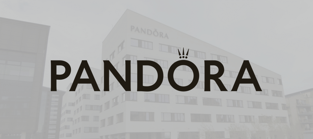 Pandora logo og bygning